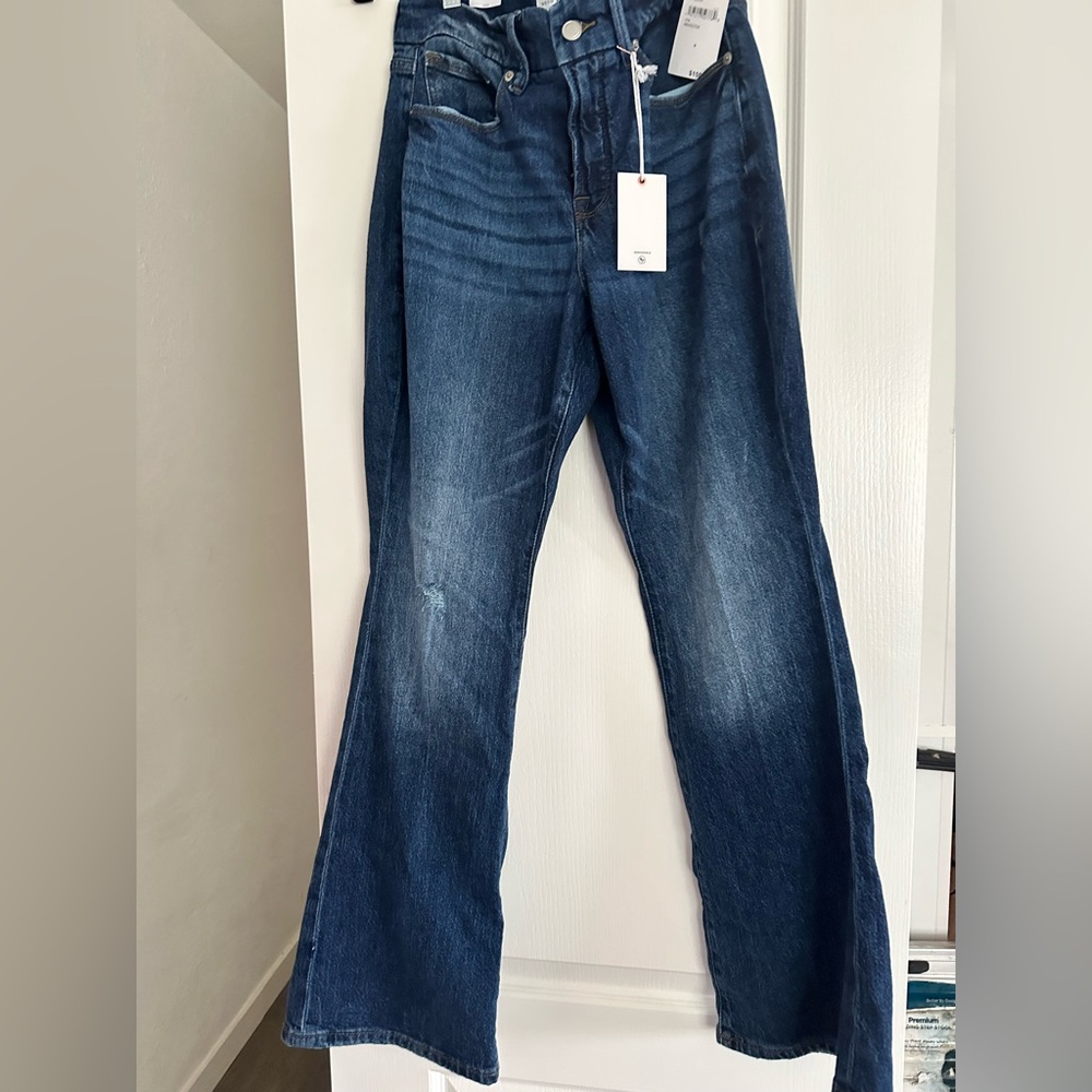 Good American Women's Boot Cut Jeans in Dark Blue Wash